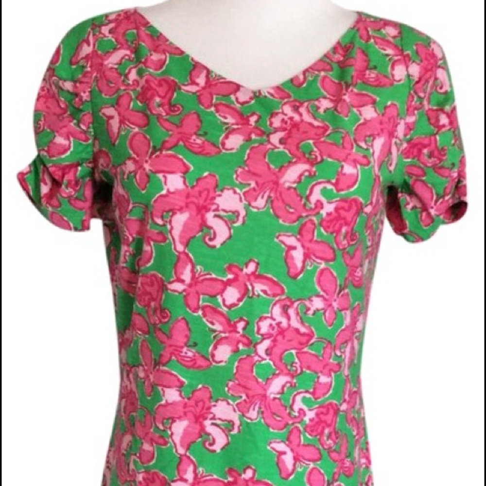 Lilly Pulitzer patterned tee